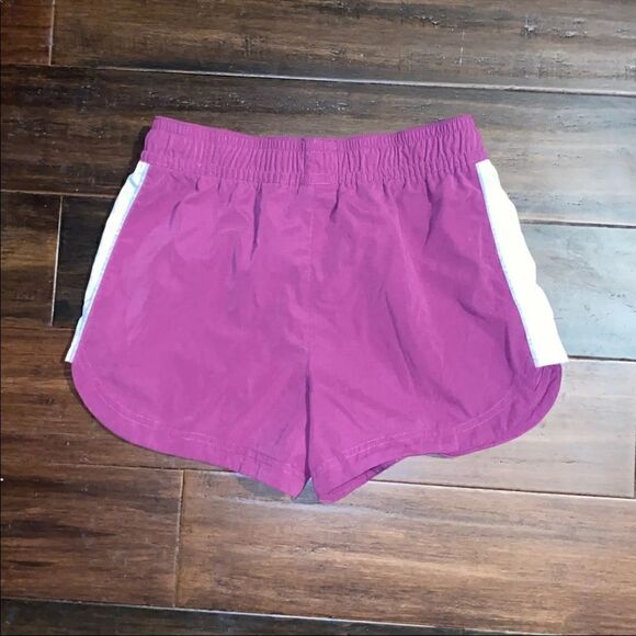 Nike Shorts   - Picture 4 of 4